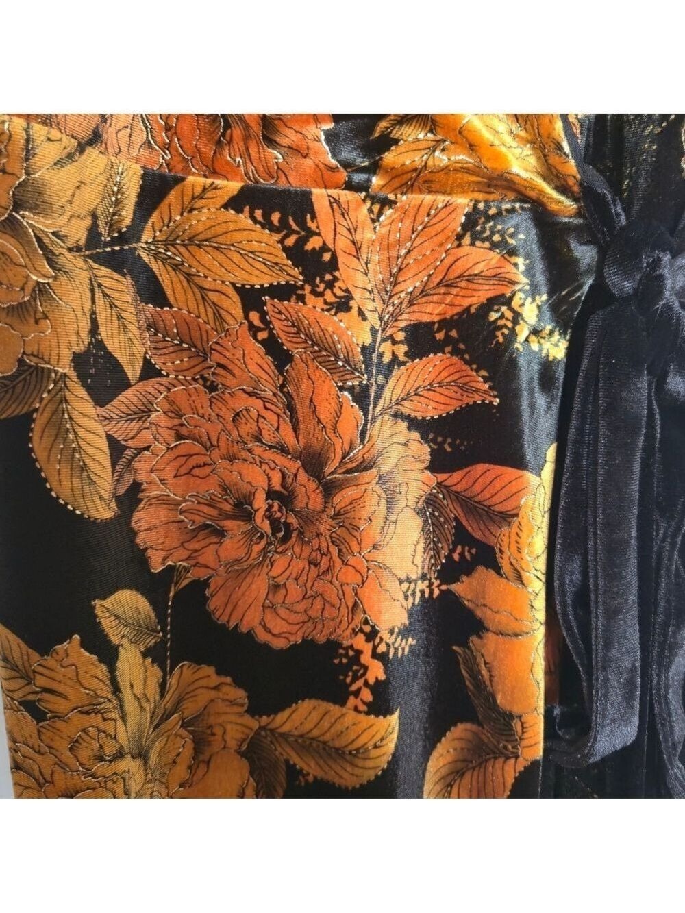 LENA Dress Full-Wrap Women NWT Black Gold Long Sleeve Floral Fall Festive Small - Picture 8 of 14
